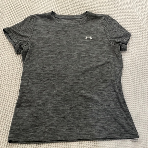 Under Armour Tee - Picture 1 of 3